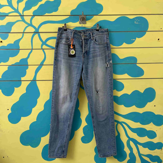Jean azul claro talla 4