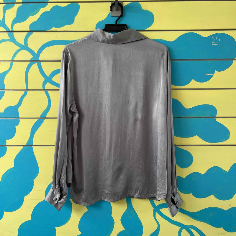 Camisa gris brillante talla L - Image 2