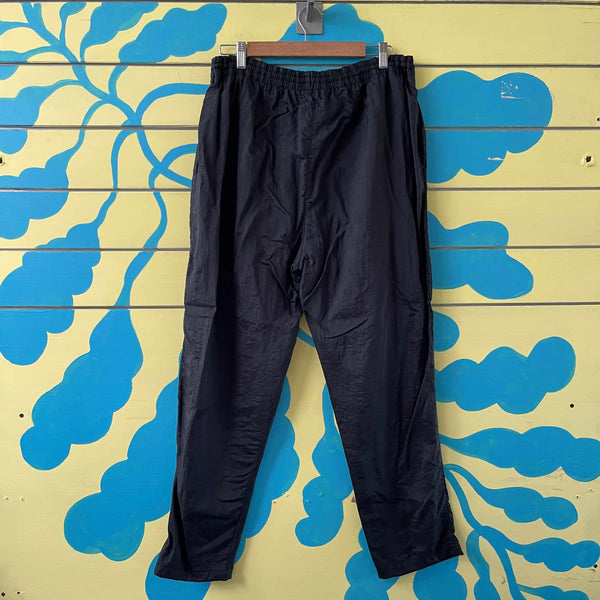 Bombacho negro forrado talla L - Secondary