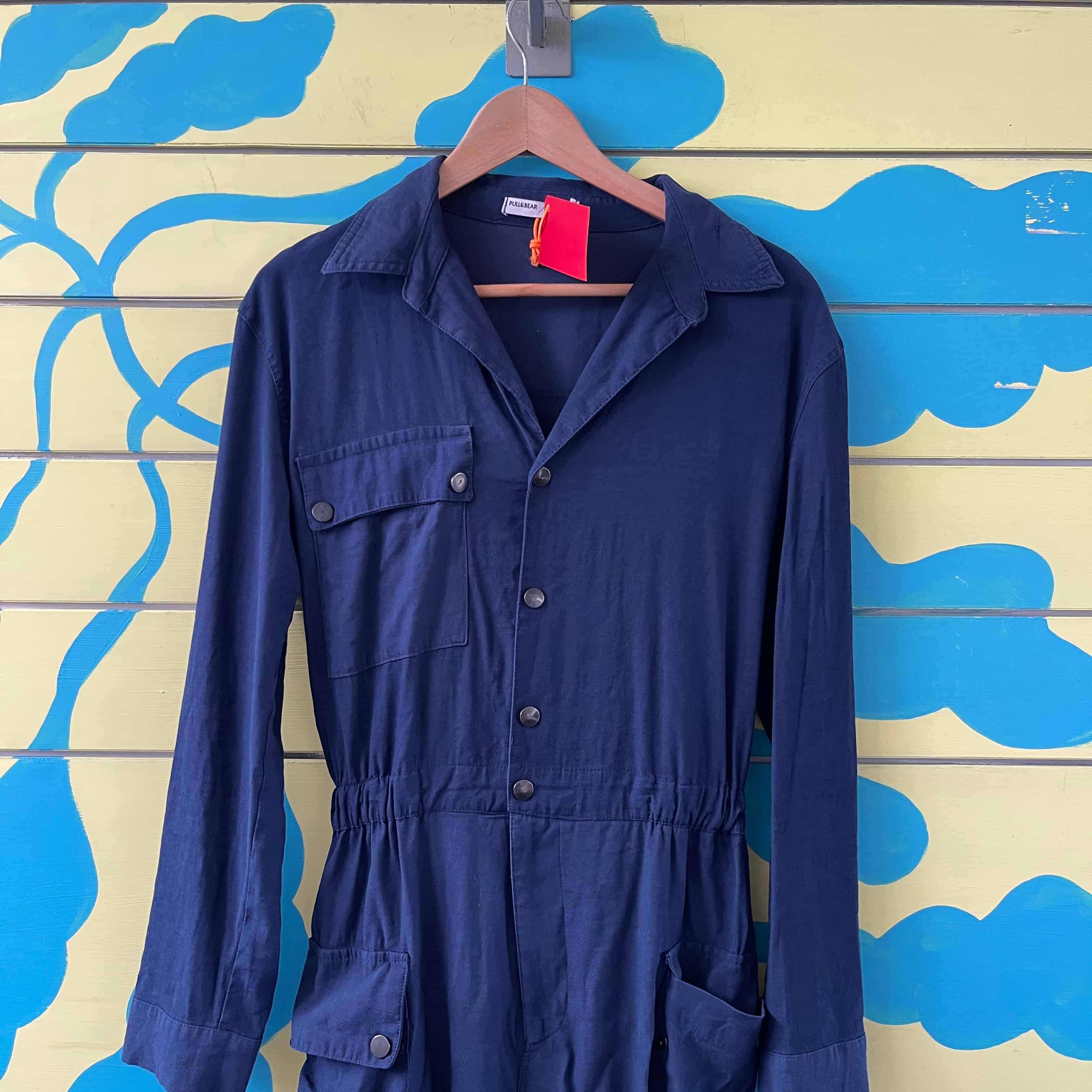 Enteriso azul oscuro talla 26