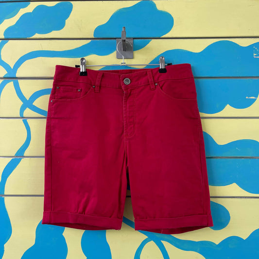 Short rojo talla 14