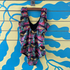 VB negro con hojas verdes talla XL