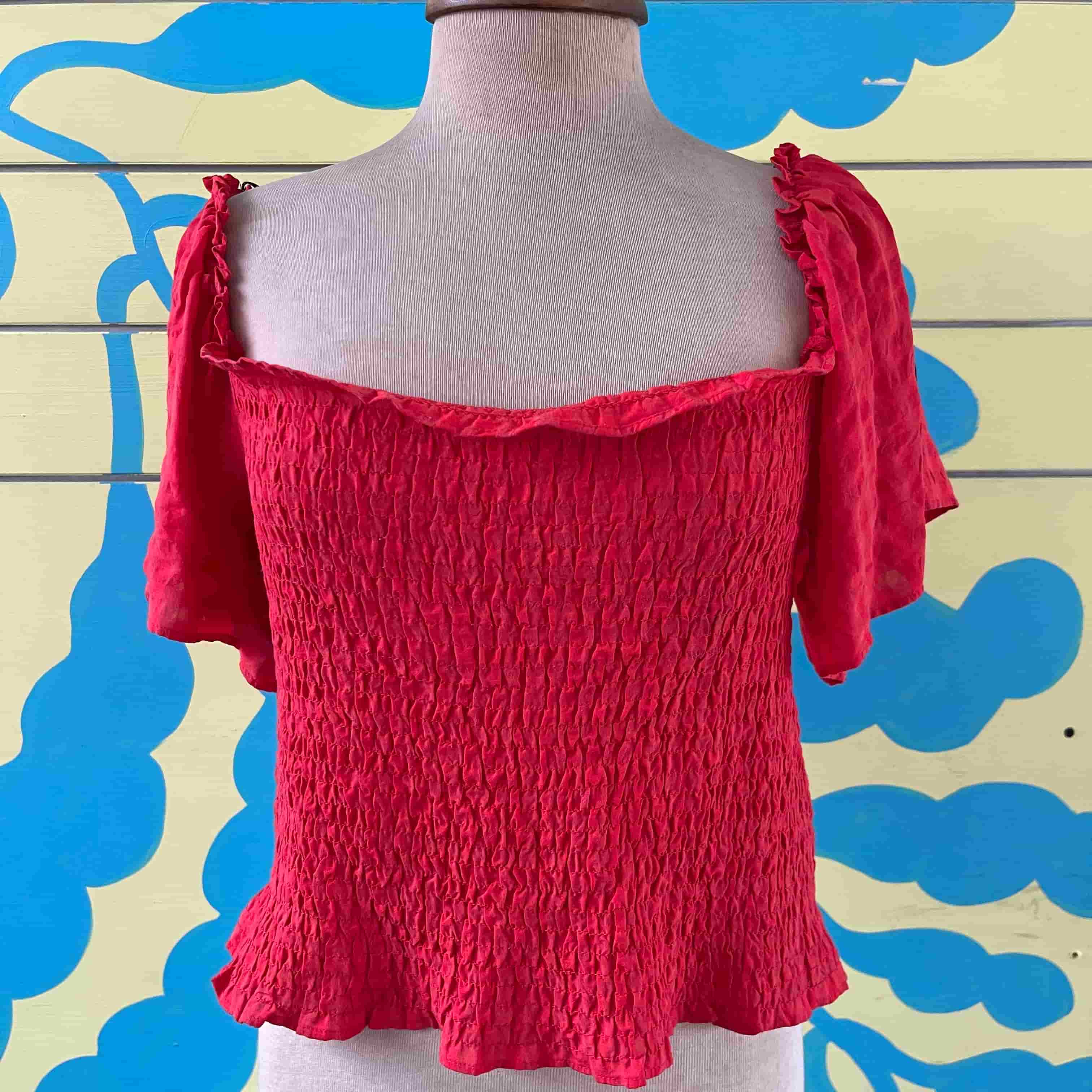 Camisa roja HM talla 12