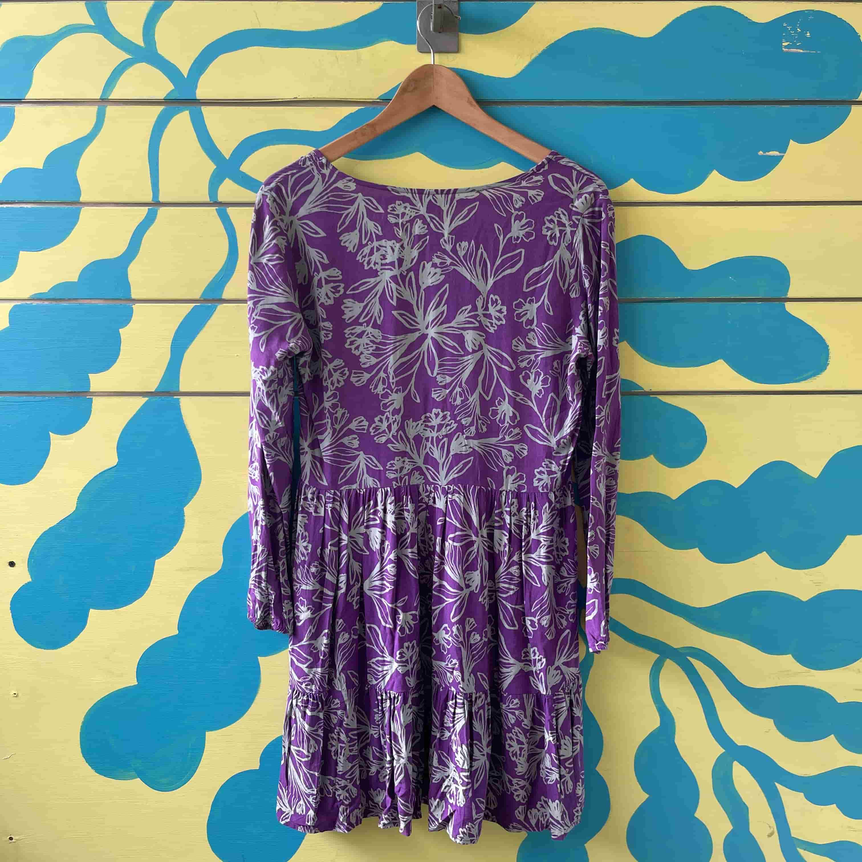Vestido morado flores grises talla XS