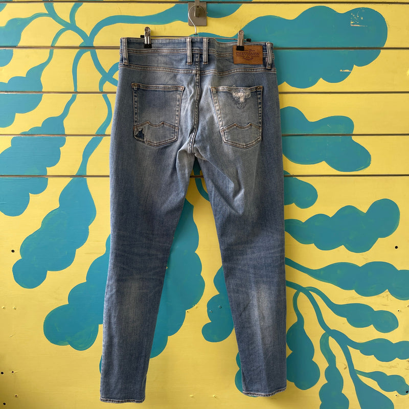 Jean azul claro talla 34 - Image 2