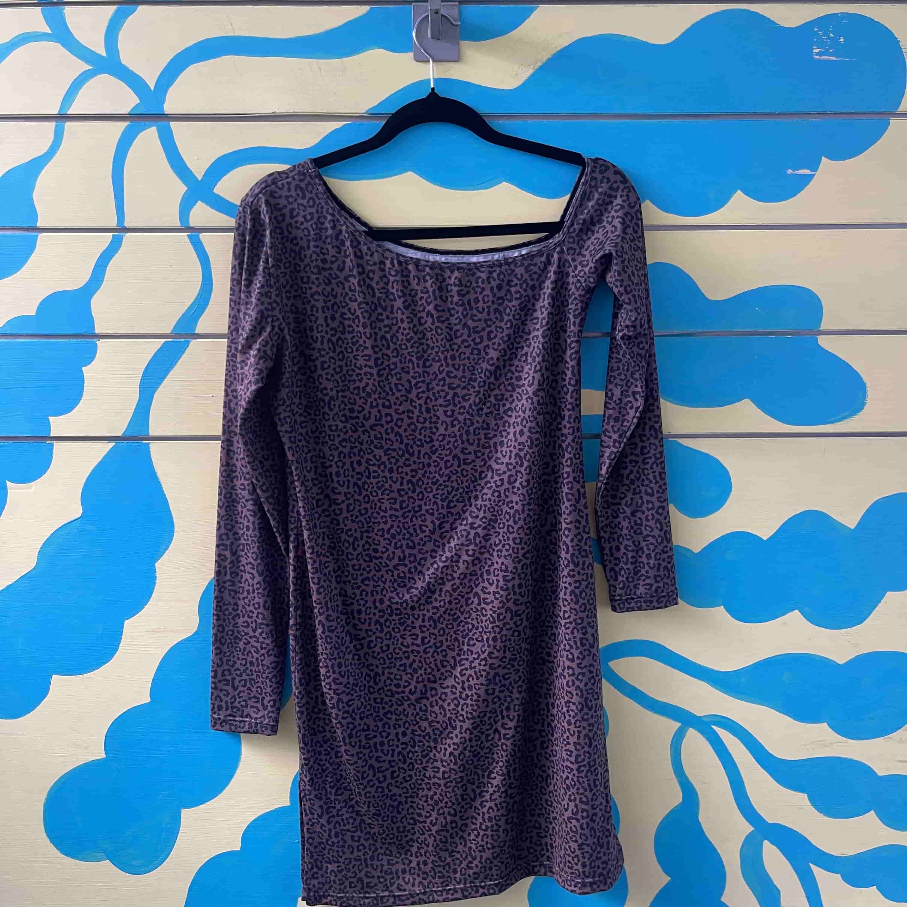Vestido cafe Animal print talla M