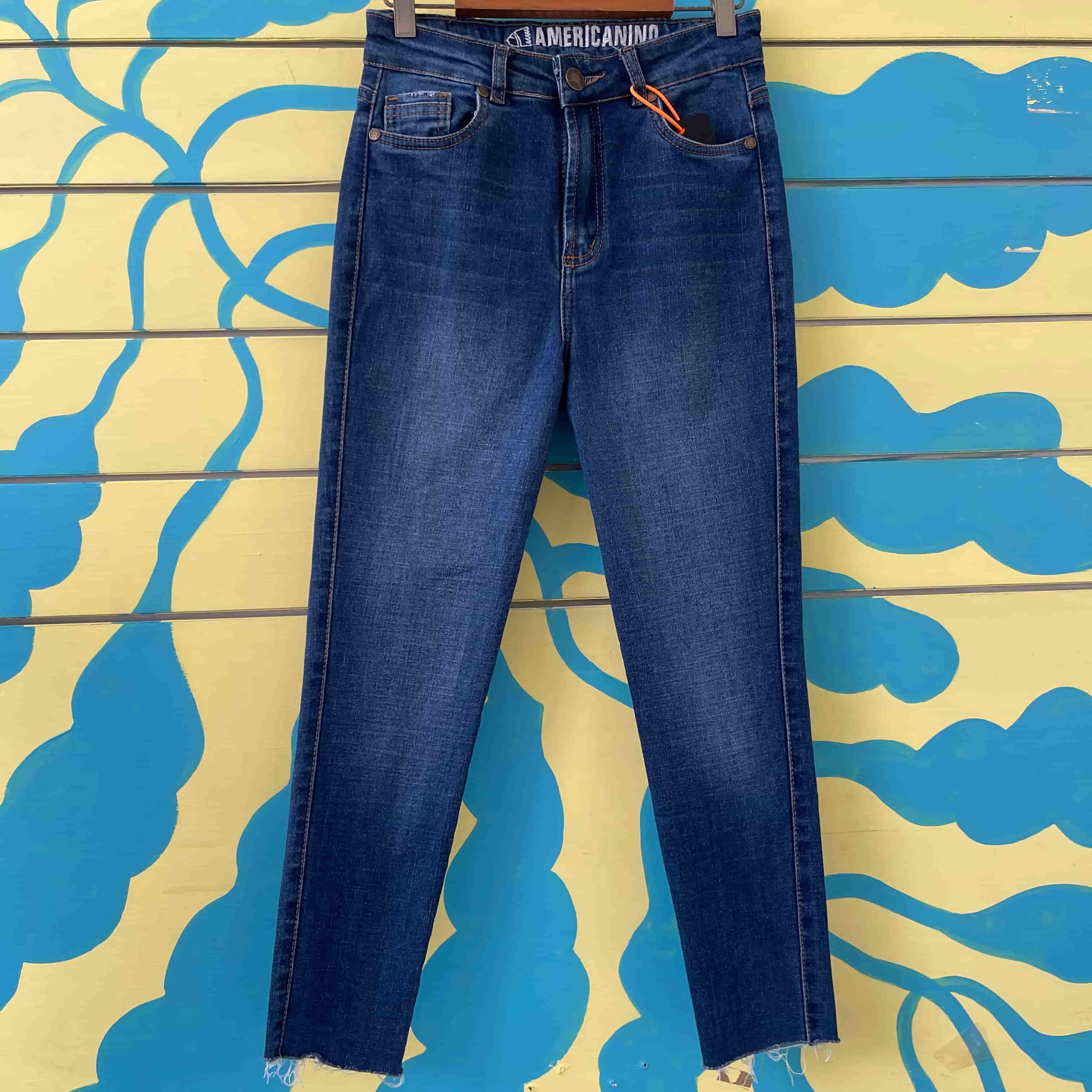 jean azul oscuro talla 8 - Gallery 1