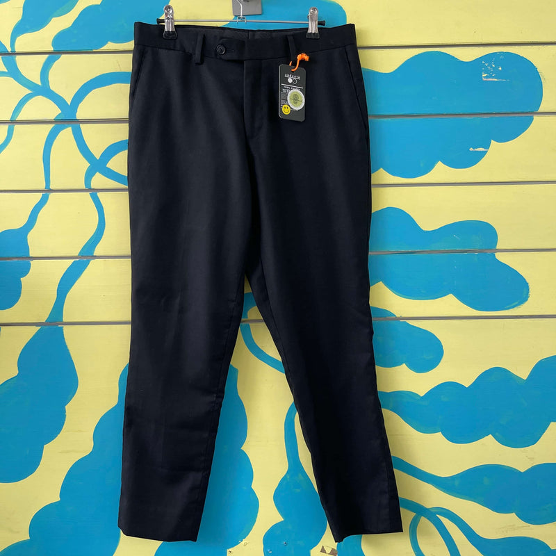 Pantalón negro talla 36 - Image 1