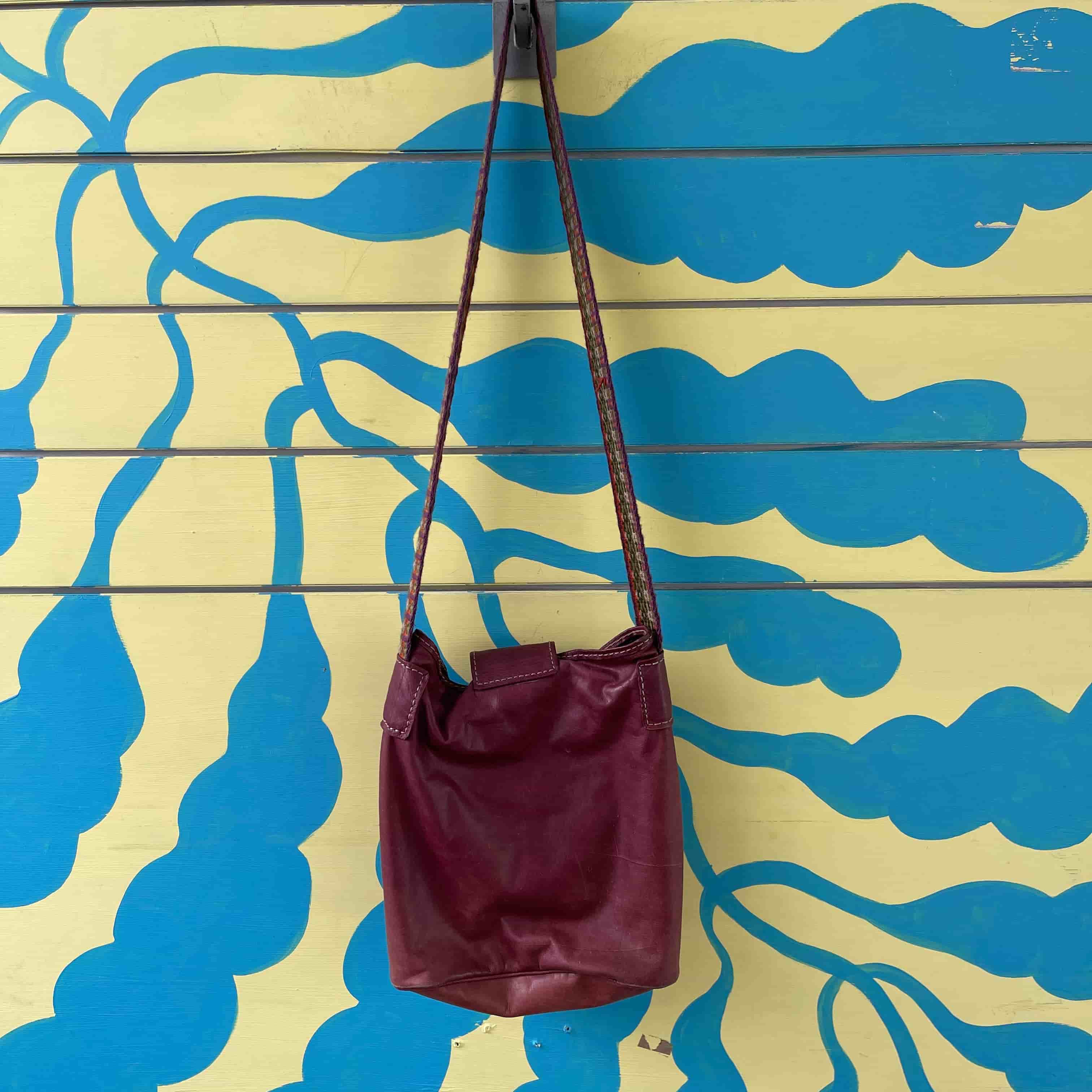 Cartera vinotinto - Gallery 3