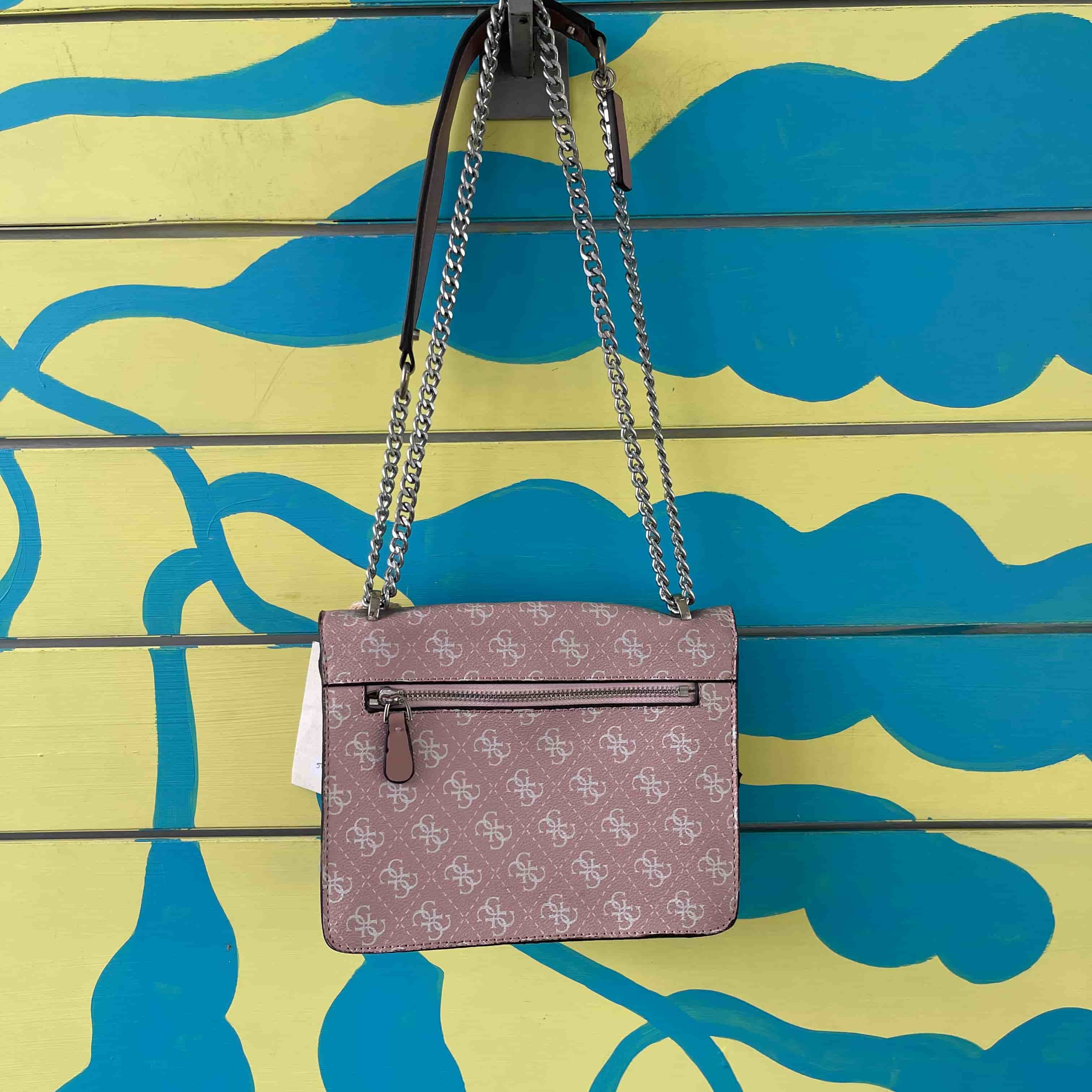Bolso Guess rosado - Gallery 2