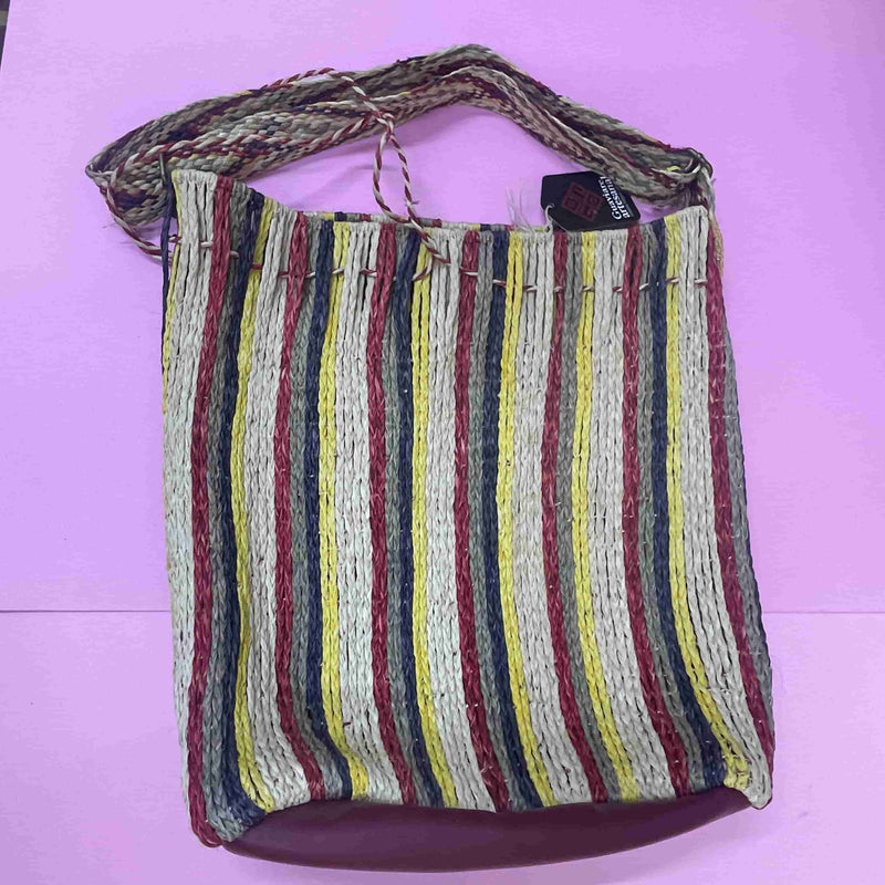 Cartera de colores tejida - Image 1