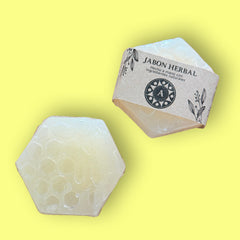 Jabón Natural de Avena Miel y Copaiba 60 gr. Ayurveda Ancestral
