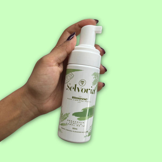 Mousse para limpieza Facial Selvoria 150 ml.