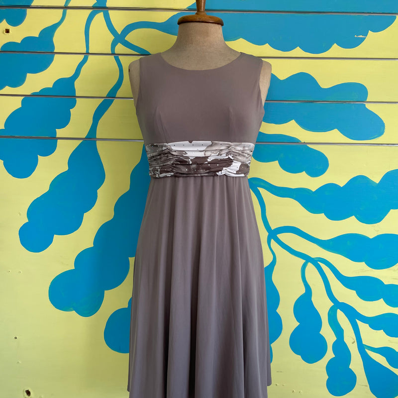 Vestido Sepia - Image 1