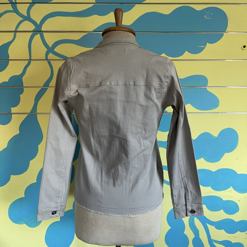 Chaqueta Gris Claro - Image 4