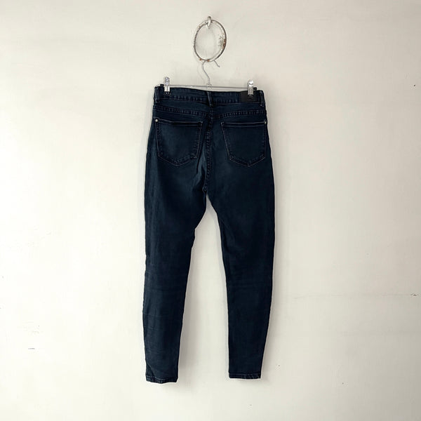 Pantalon Bota Tubo Negro - Secondary