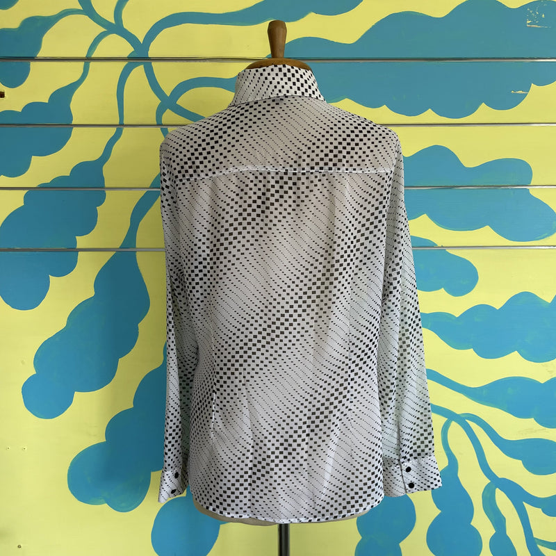 Camisa Botones Rombo Blanca con Negro - Image 4