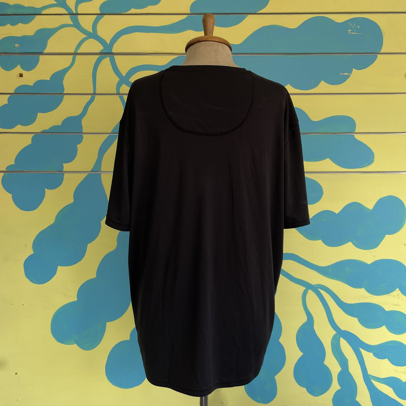 Camisa Negra Deportiva Oversize Proteccion UV - Image 3