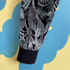 Jogger Velvet Estampado Selva