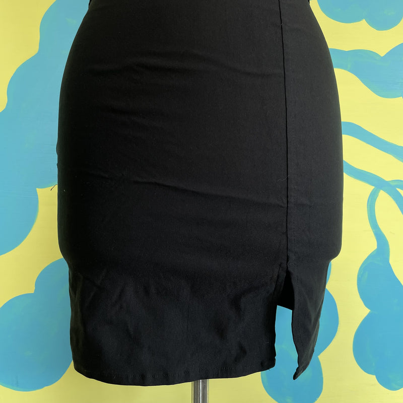 Vestido Negro Corto Karibik - Image 4
