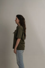 Camiseta Sacramento Verde Militar 100% Algodón Regular Fit Andante