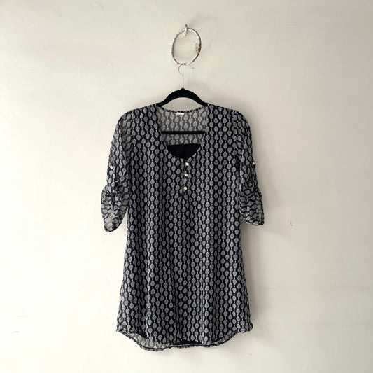 Camisa Media Manga Estampada Negra