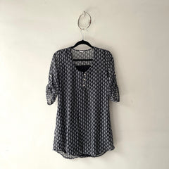 Camisa Media Manga Estampada Negra