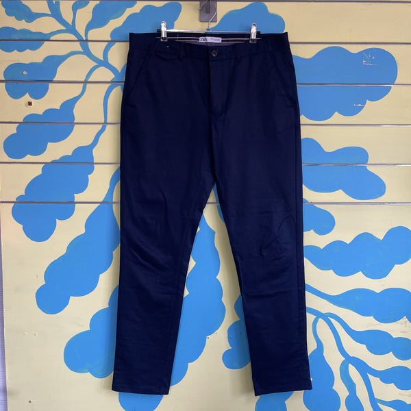 Pantalon Hombre Azul Oscuro